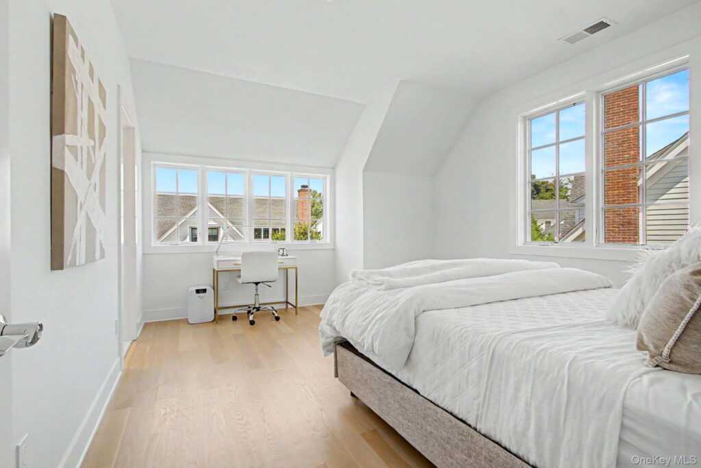 4 Primrose Lane, Rye, NY 10573 - Photo 34 of 50