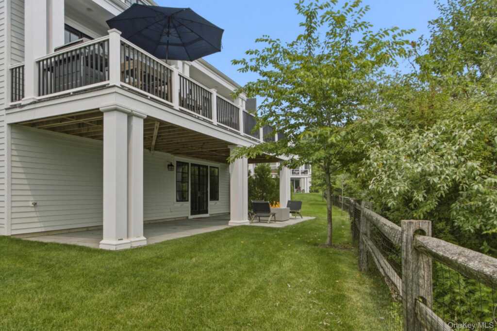 4 Primrose Lane, Rye, NY 10573 - Photo 43 of 50