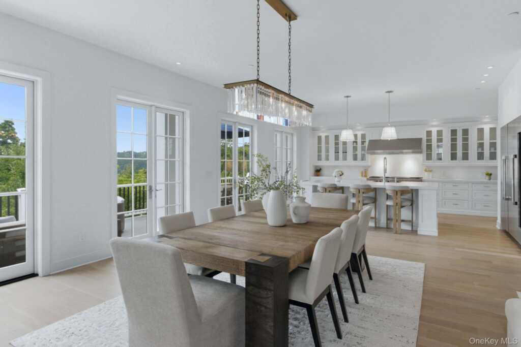 4 Primrose Lane, Rye, NY 10573 - Photo 8 of 50