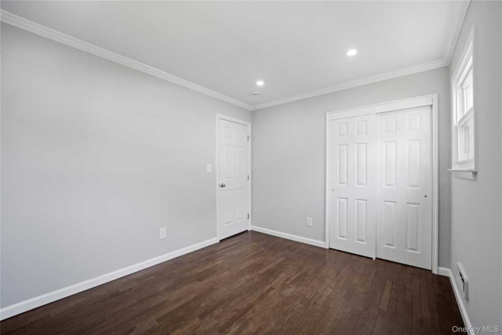56 Independence Street, White Plains, NY 10606 - Photo 11 of 40