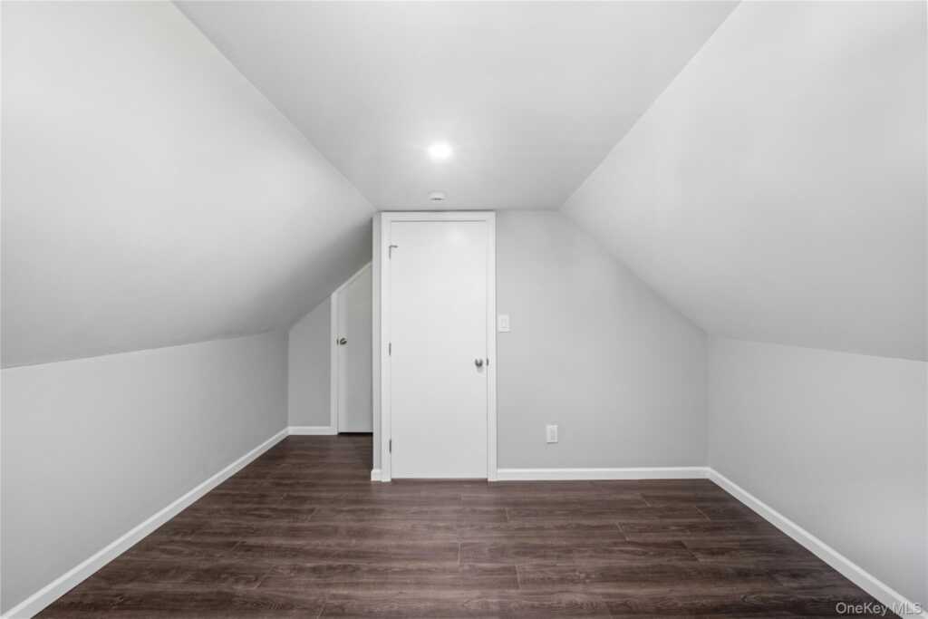 56 Independence Street, White Plains, NY 10606 - Photo 14 of 40