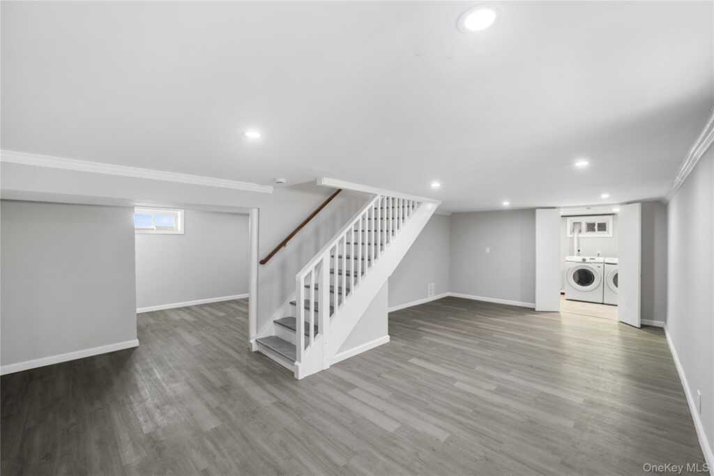 56 Independence Street, White Plains, NY 10606 - Photo 18 of 40