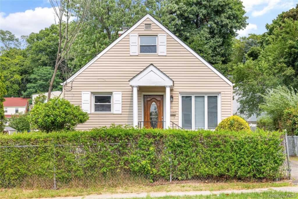 56 Independence Street, White Plains, NY 10606 - Photo 28 of 40