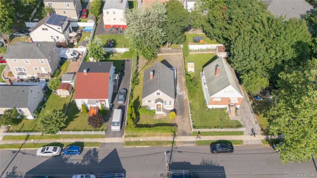 56 Independence Street, White Plains, NY 10606 - Photo 29 of 40