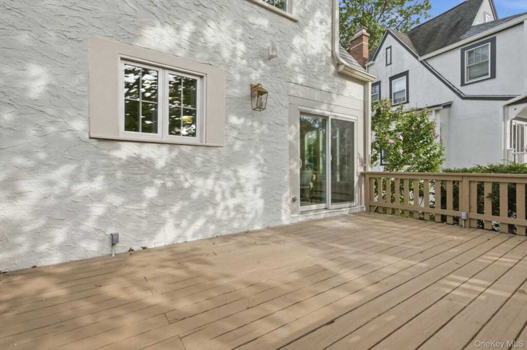 444 Milton Road, Rye, NY 10580 - Photo 23 of 33