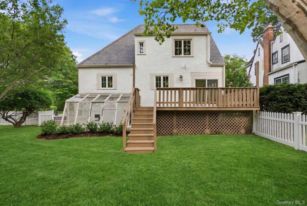444 Milton Road, Rye, NY 10580 - Photo 30 of 33