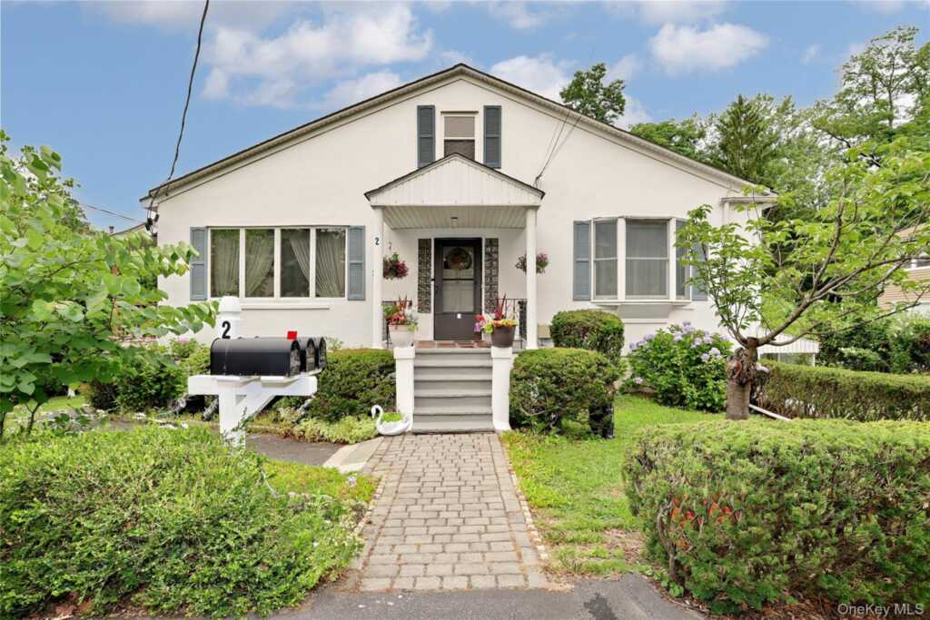 2 Westend Avenue, Nyack, NY 10960