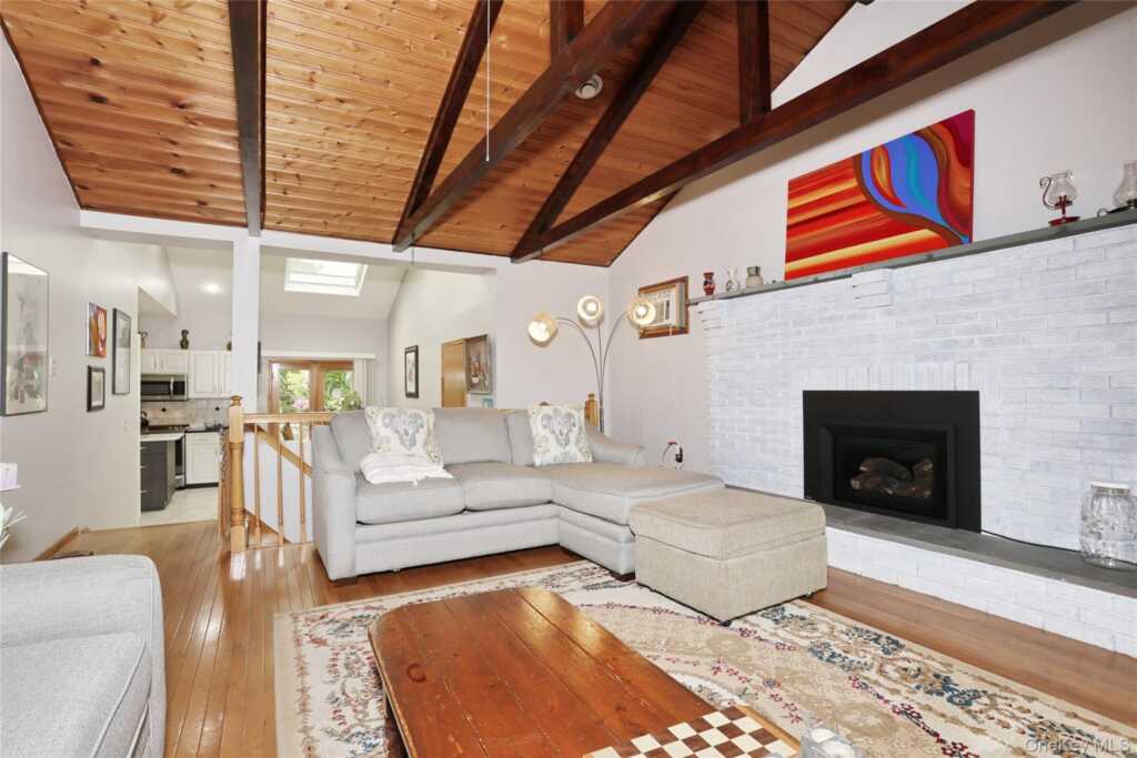 2 Westend Avenue, Nyack, NY 10960 - Photo 17 of 50