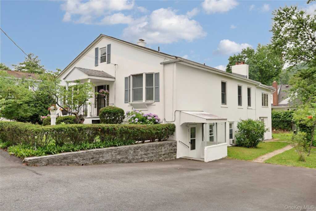 2 Westend Avenue, Nyack, NY 10960 - Photo 2 of 50