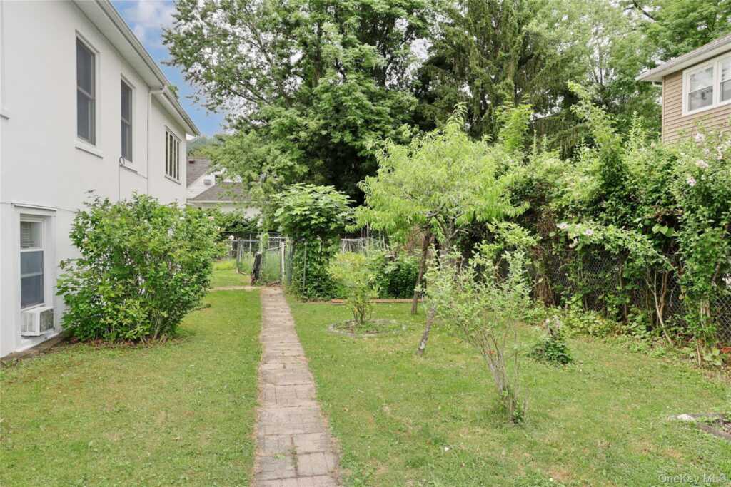2 Westend Avenue, Nyack, NY 10960 - Photo 45 of 50