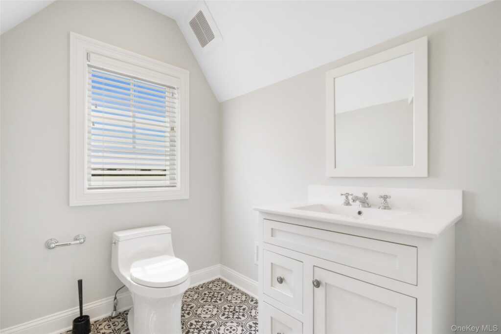 124-B Maple Avenue, Rye, NY 10580 - Photo 21 of 33