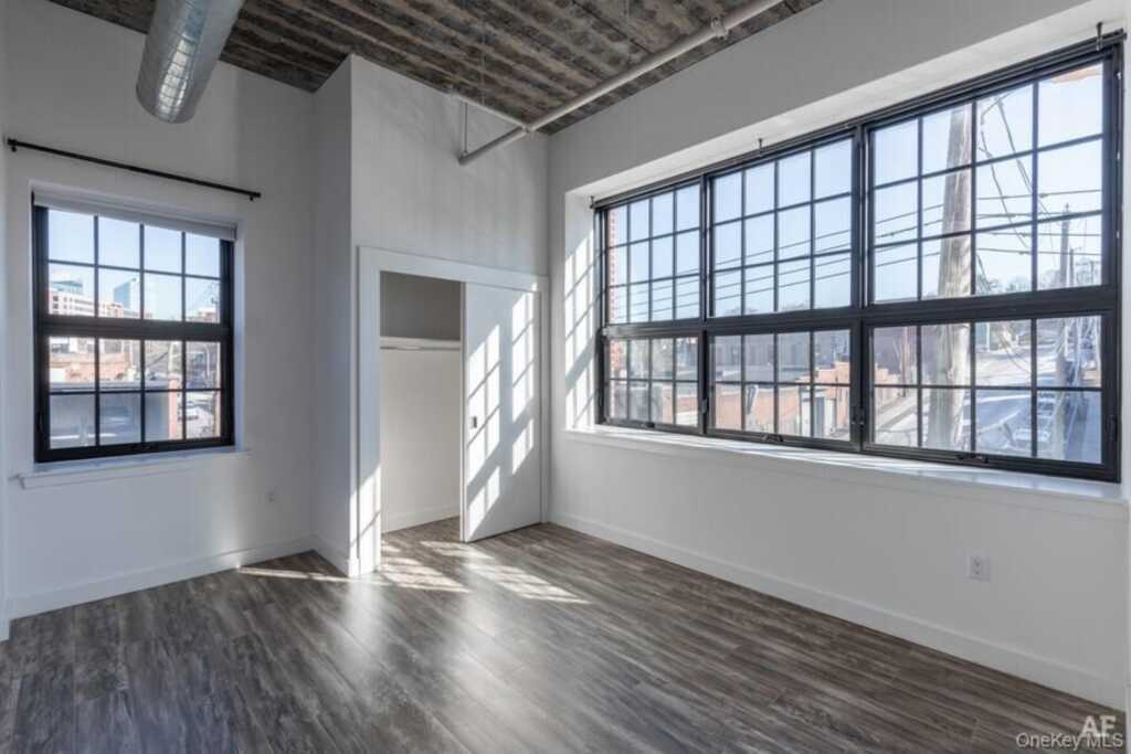 121 Westmoreland Avenue, Unit #610, White Plains, NY 10606 - Photo 5 of 20