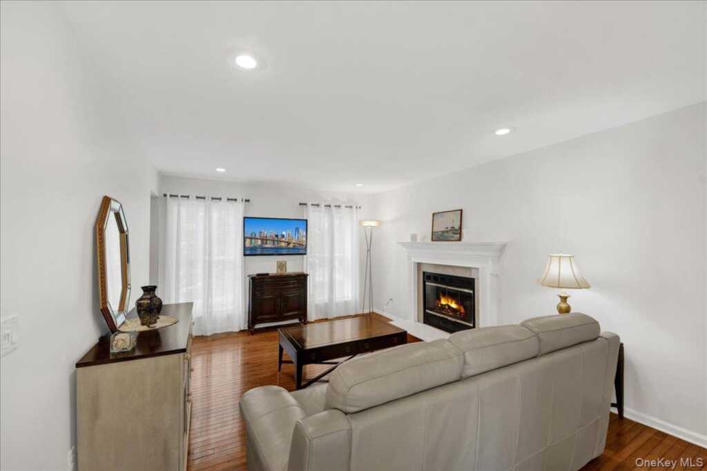 68 Bolton Avenue, White Plains, NY 10605 - Photo 12 of 35