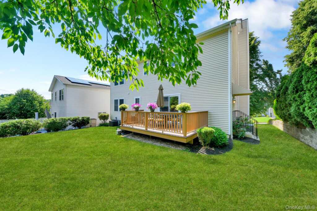 68 Bolton Avenue, White Plains, NY 10605 - Photo 30 of 35