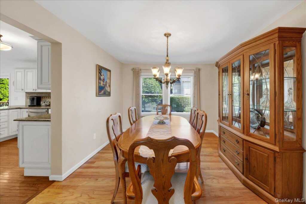 68 Bolton Avenue, White Plains, NY 10605 - Photo 8 of 35
