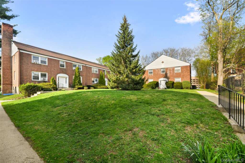 79 N Broadway, Unit #E, White Plains, NY 10603 - Photo 2 of 14