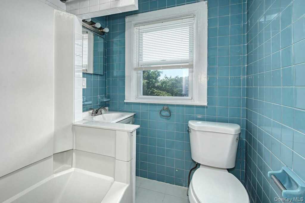 13 Concord Avenue, Unit #11, White Plains, NY 10606 - Photo 15 of 17