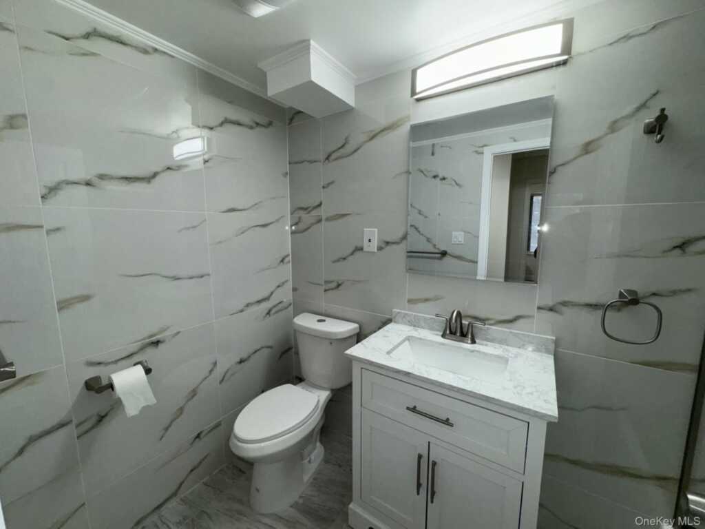 15 Stewart Place, Unit #3D, White Plains, NY 10603 - Photo 24 of 28