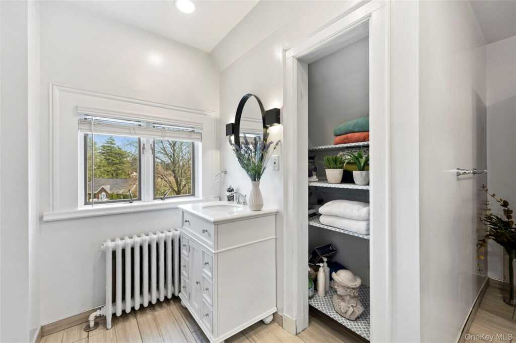 44 Fenimore Road, New Rochelle, NY 10804 - Photo 25 of 46