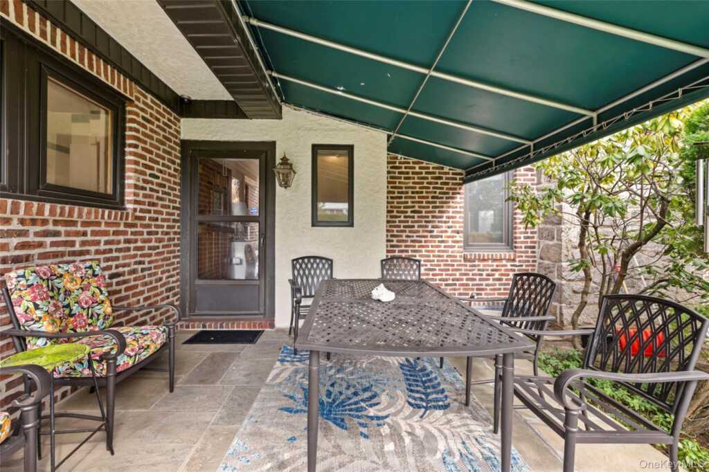 44 Fenimore Road, New Rochelle, NY 10804 - Photo 34 of 46