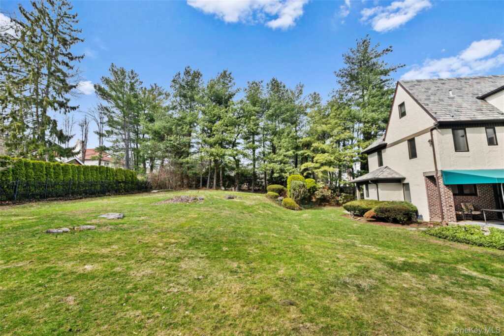 44 Fenimore Road, New Rochelle, NY 10804 - Photo 38 of 46
