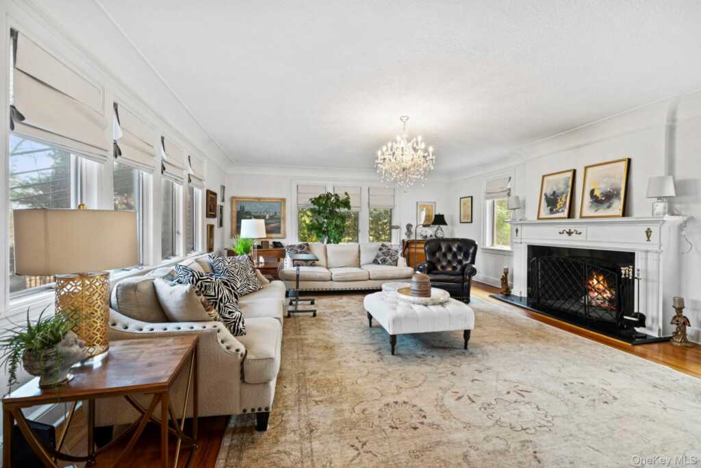 44 Fenimore Road, New Rochelle, NY 10804 - Photo 9 of 46