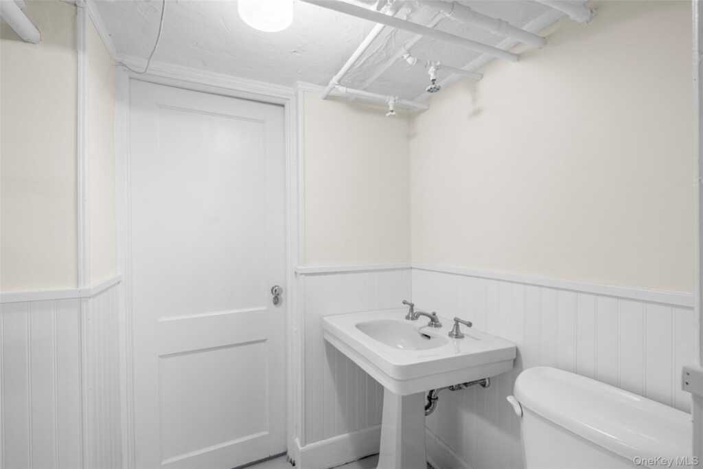 22 Verdun Avenue, New Rochelle, NY 10804 - Photo 23 of 31