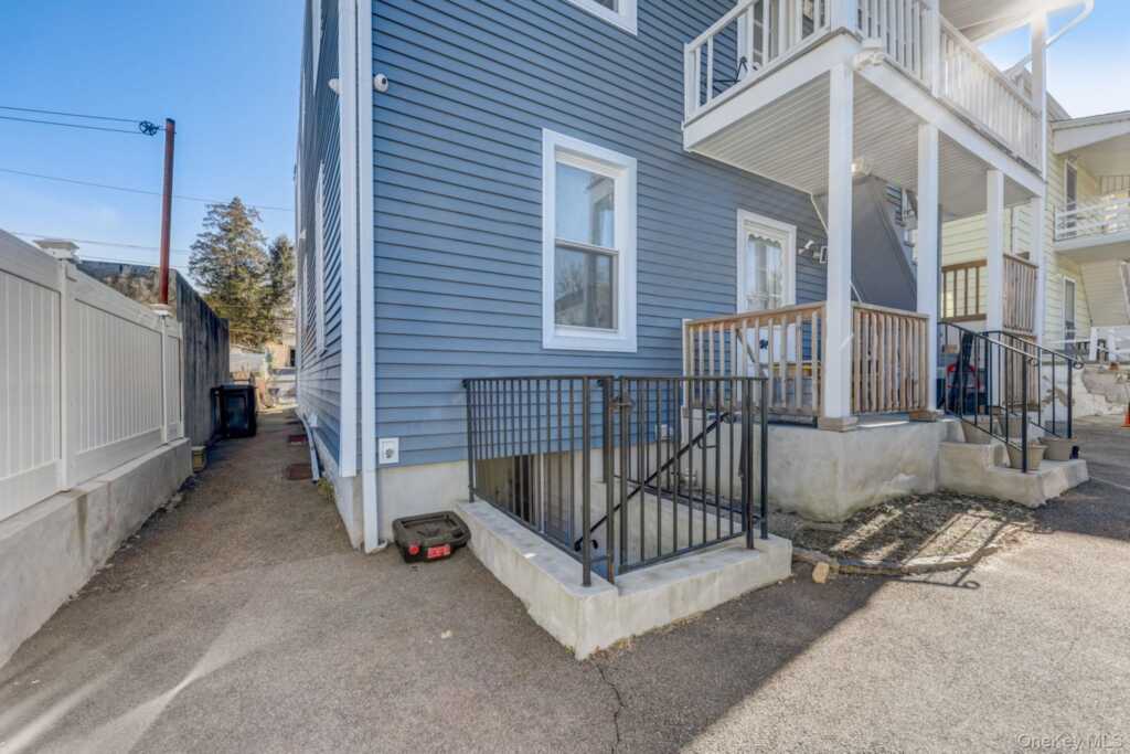 7 4th Street, White Plains, NY 10606 - Photo 17 of 18