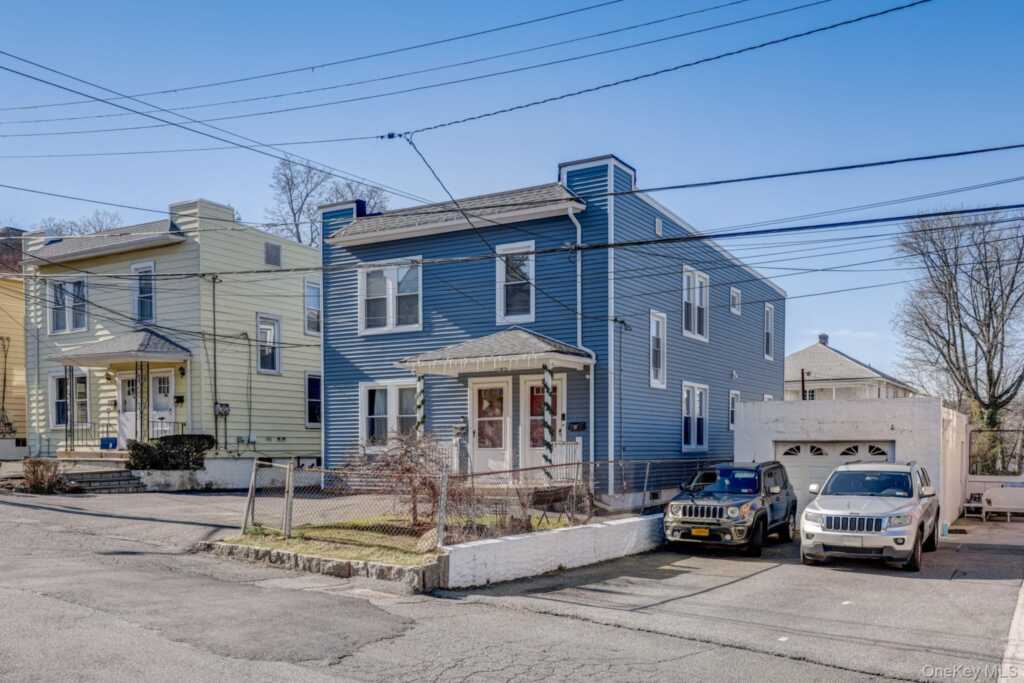 7 4th Street, White Plains, NY 10606 - Photo 3 of 18