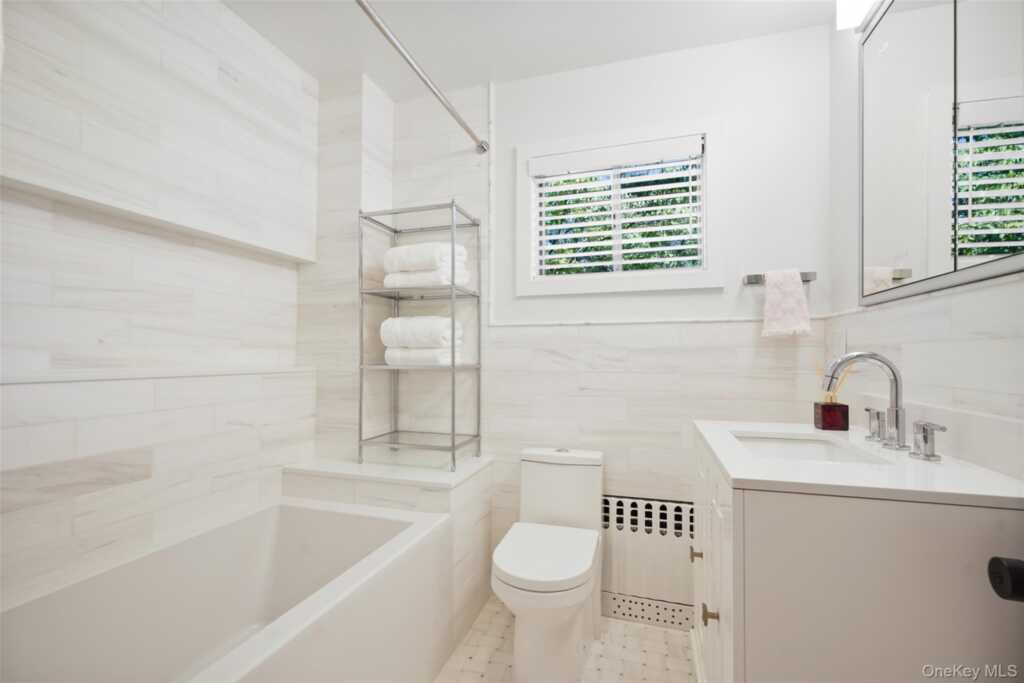 26 Davis Avenue, Rye, NY 10580 - Photo 30 of 41