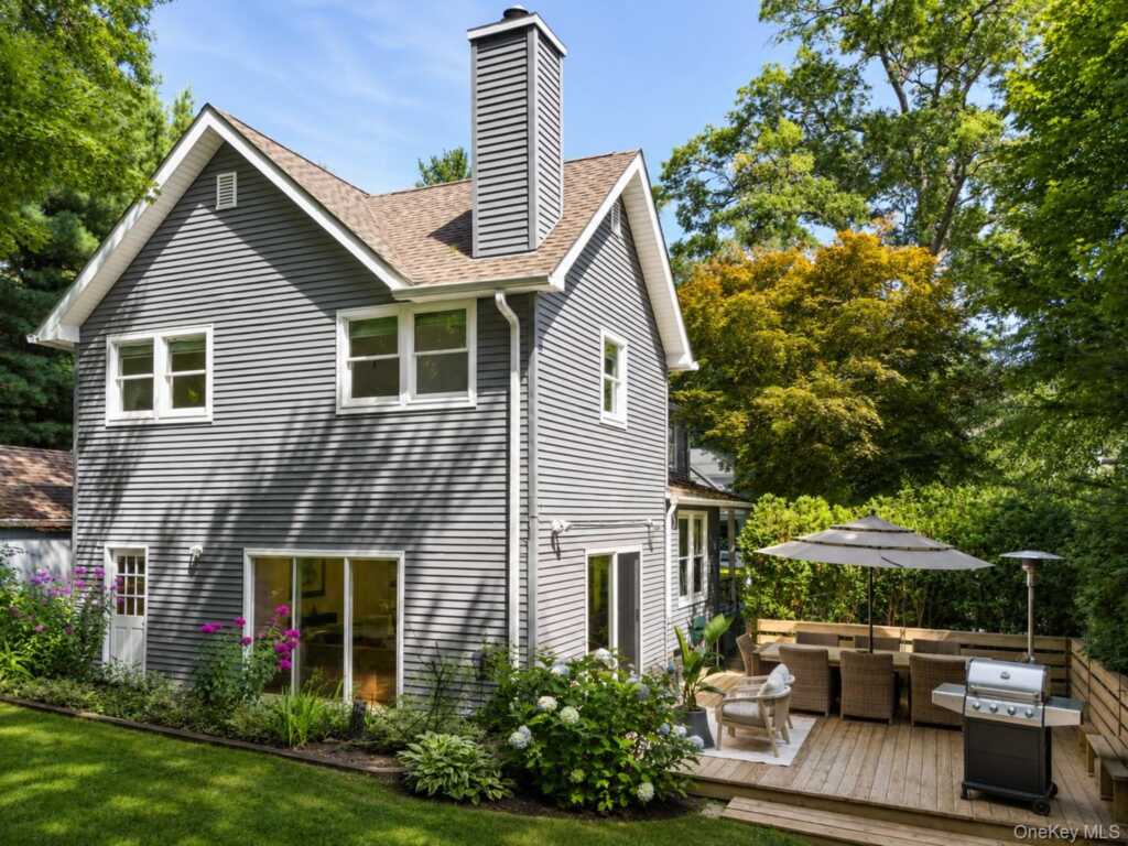 26 Davis Avenue, Rye, NY 10580 - Photo 33 of 41