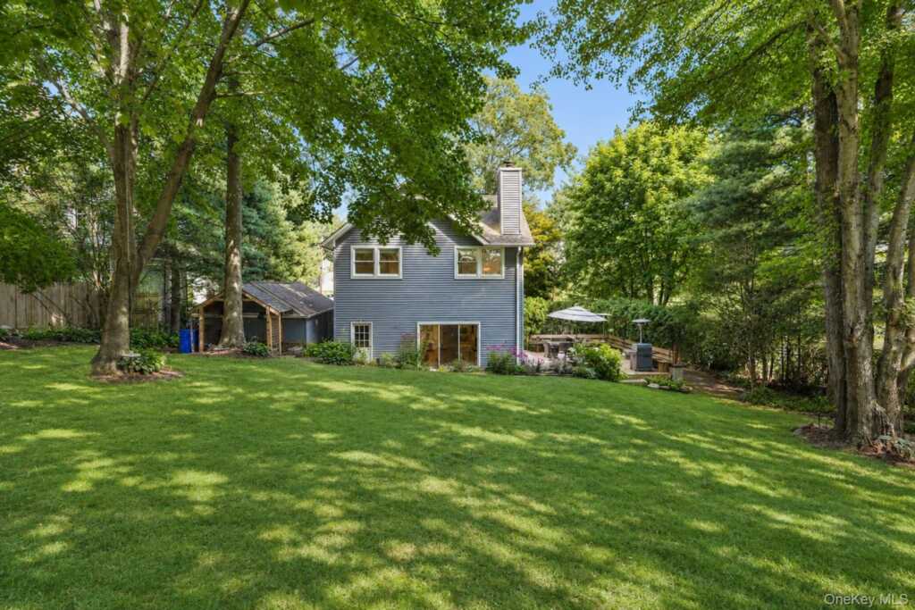 26 Davis Avenue, Rye, NY 10580 - Photo 37 of 41