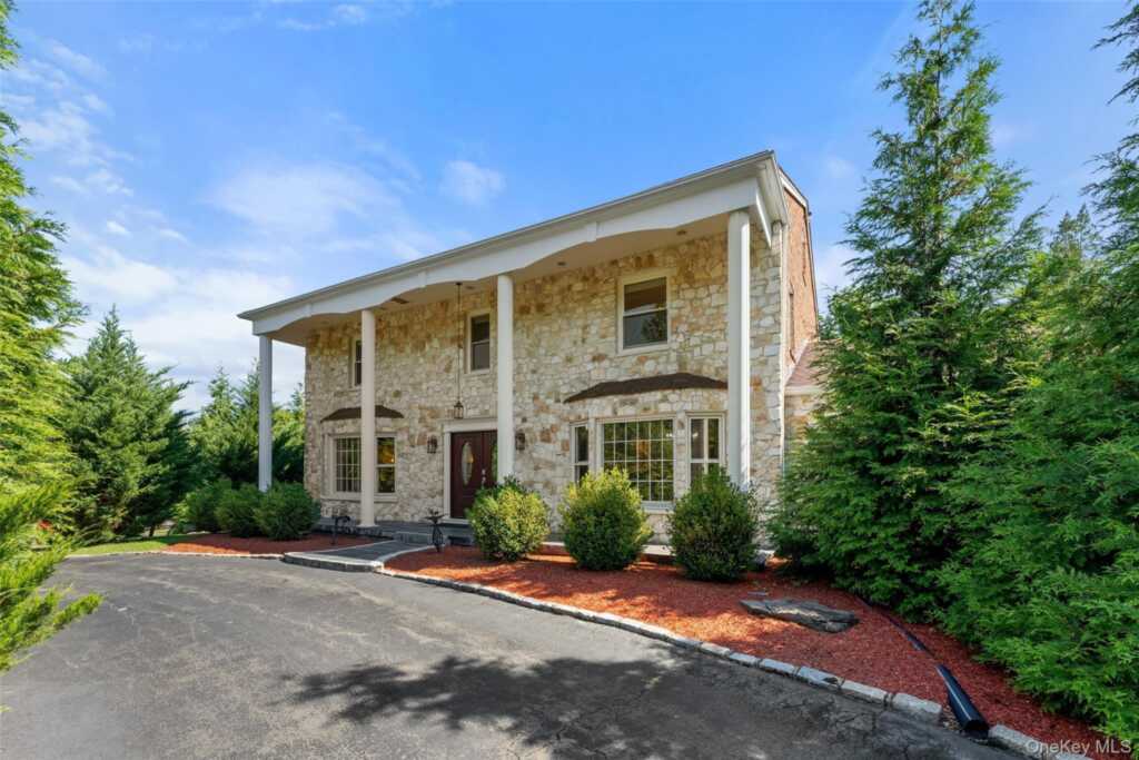3 Tor Terrace, New City, NY 10956 - Photo 3 of 42