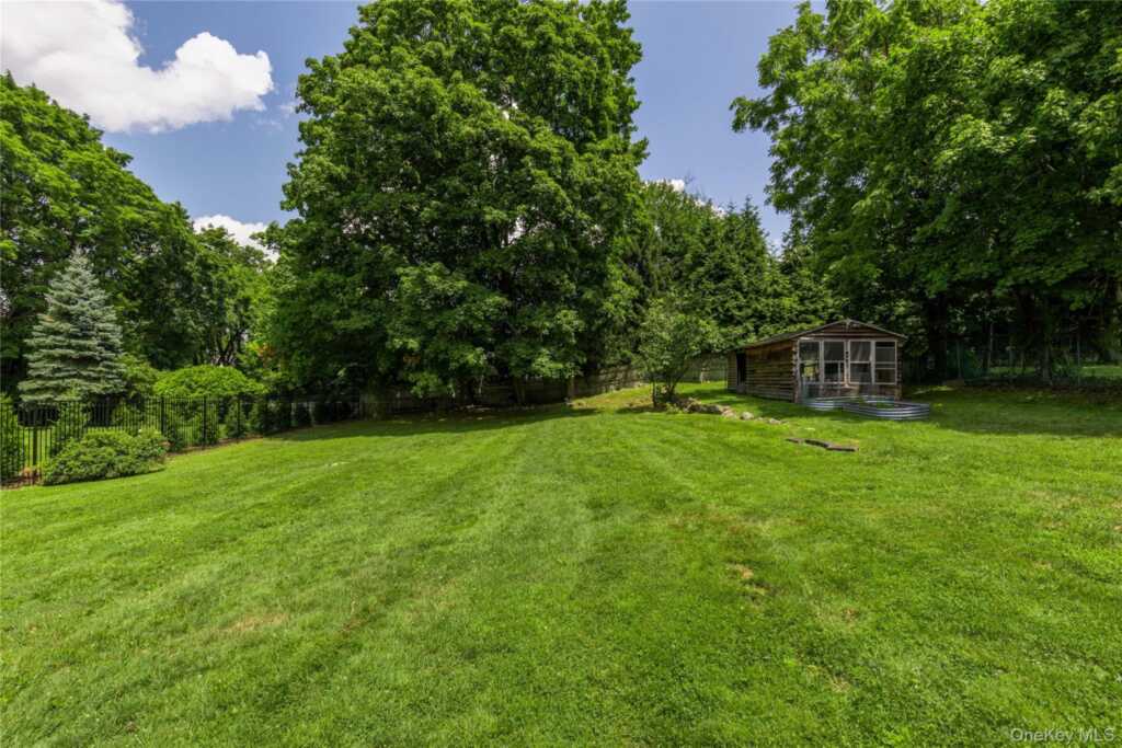116 Bradford Avenue, Rye, NY 10580