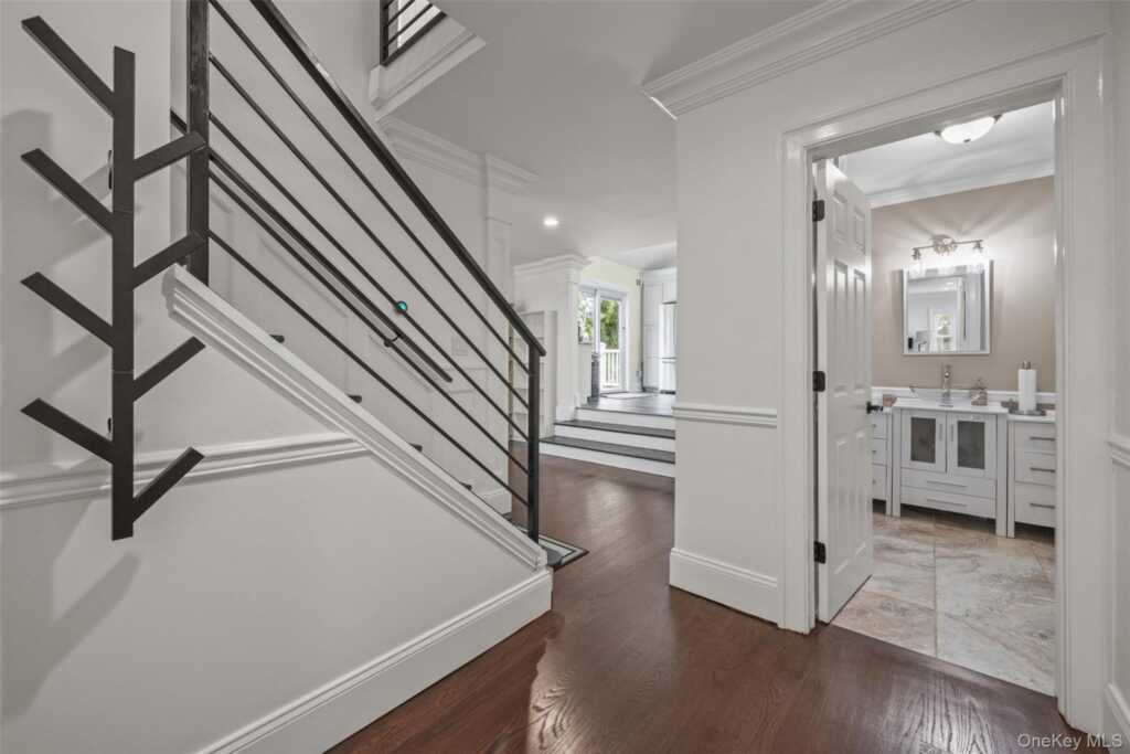 36 New Valley Road, New City, NY 10956 - Photo 14 of 46