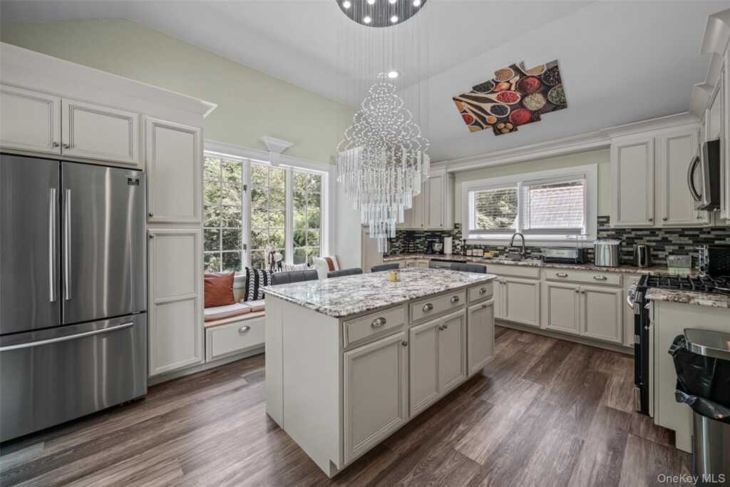 36 New Valley Road, New City, NY 10956 - Photo 18 of 46