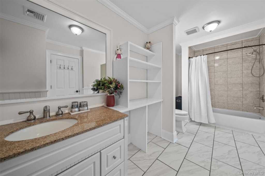36 New Valley Road, New City, NY 10956 - Photo 26 of 46
