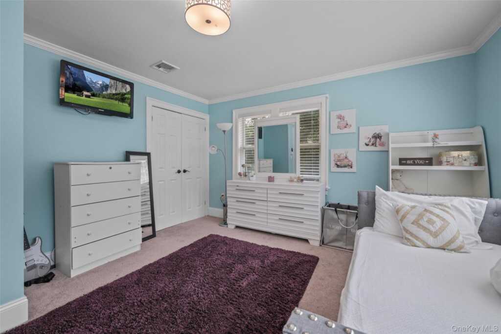 36 New Valley Road, New City, NY 10956 - Photo 31 of 46