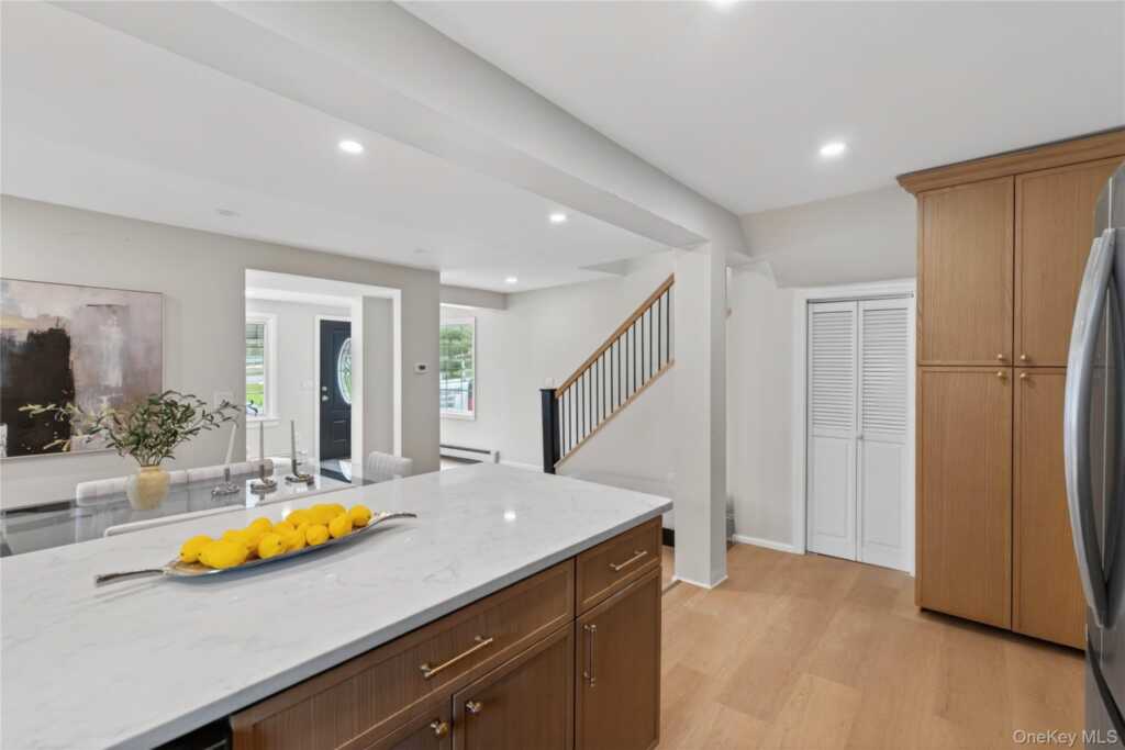 81 Potter Avenue, New Rochelle, NY 10801 - Photo 10 of 20
