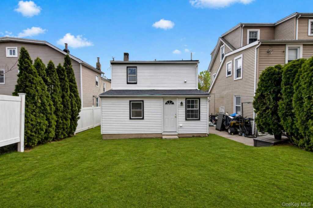 81 Potter Avenue, New Rochelle, NY 10801 - Photo 20 of 20