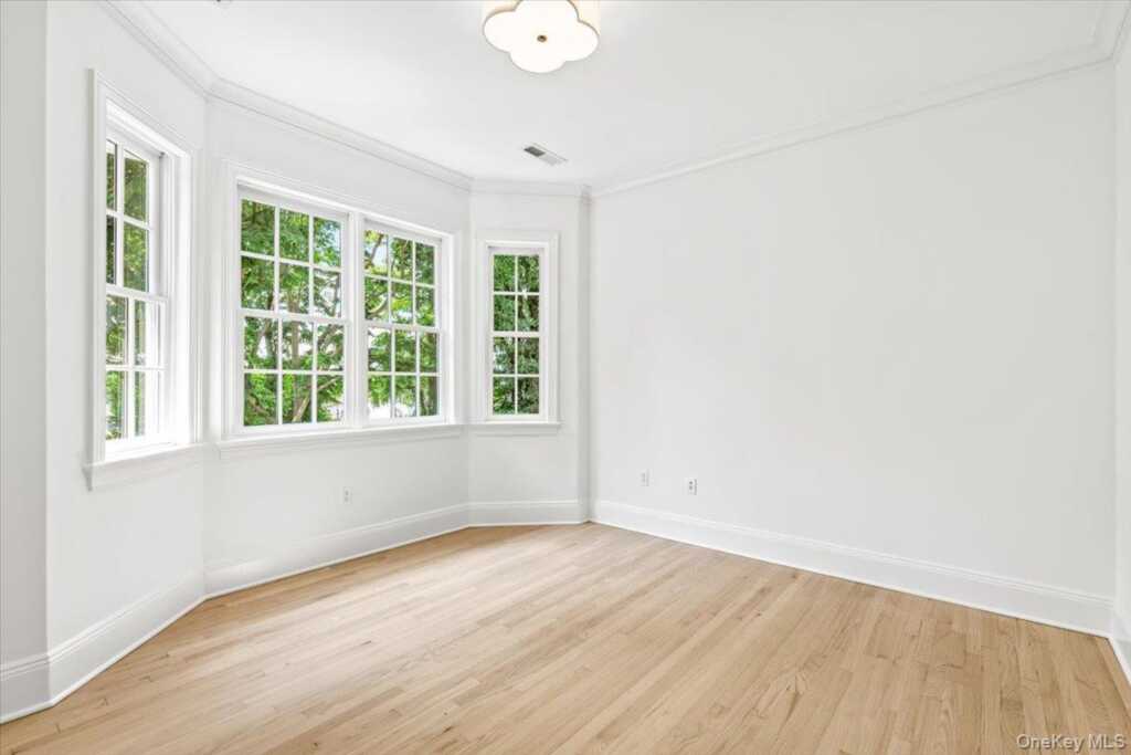 21 Loder Street, Rye, NY 10580 - Photo 26 of 41