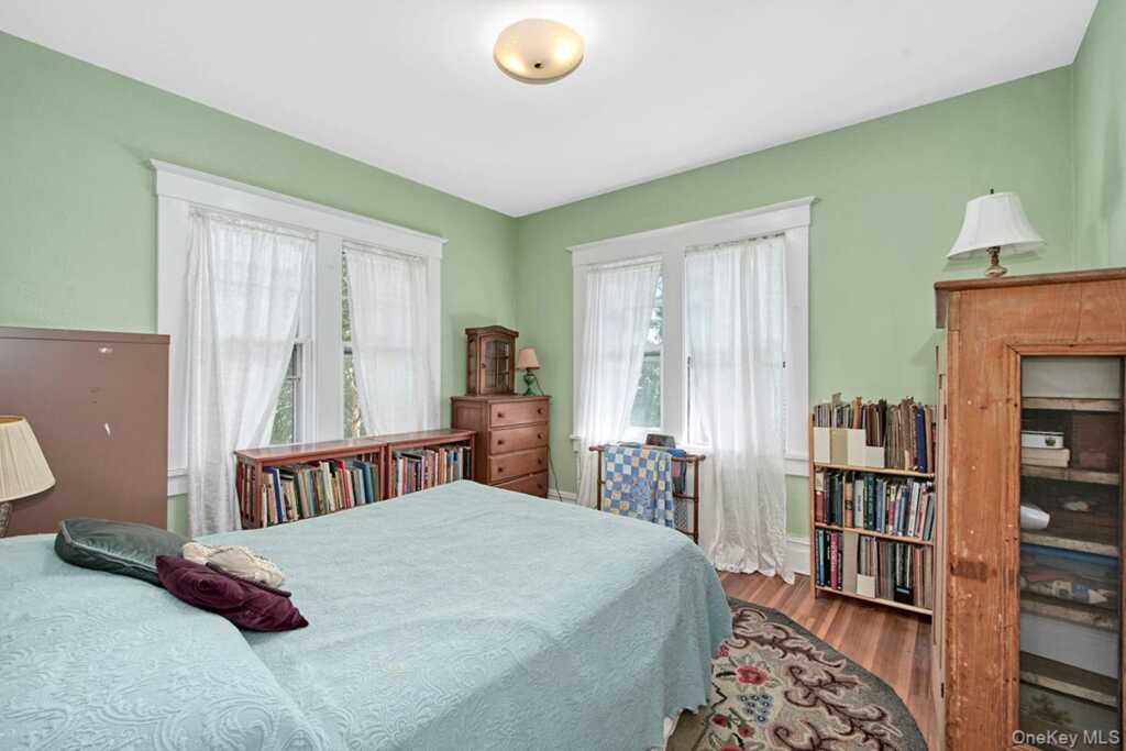 9 Linda Avenue, White Plains, NY 10605 - Photo 16 of 27