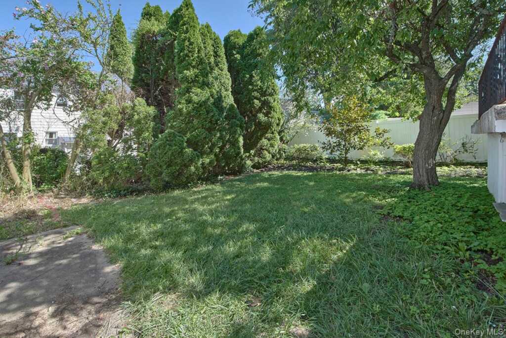 9 Linda Avenue, White Plains, NY 10605 - Photo 22 of 27