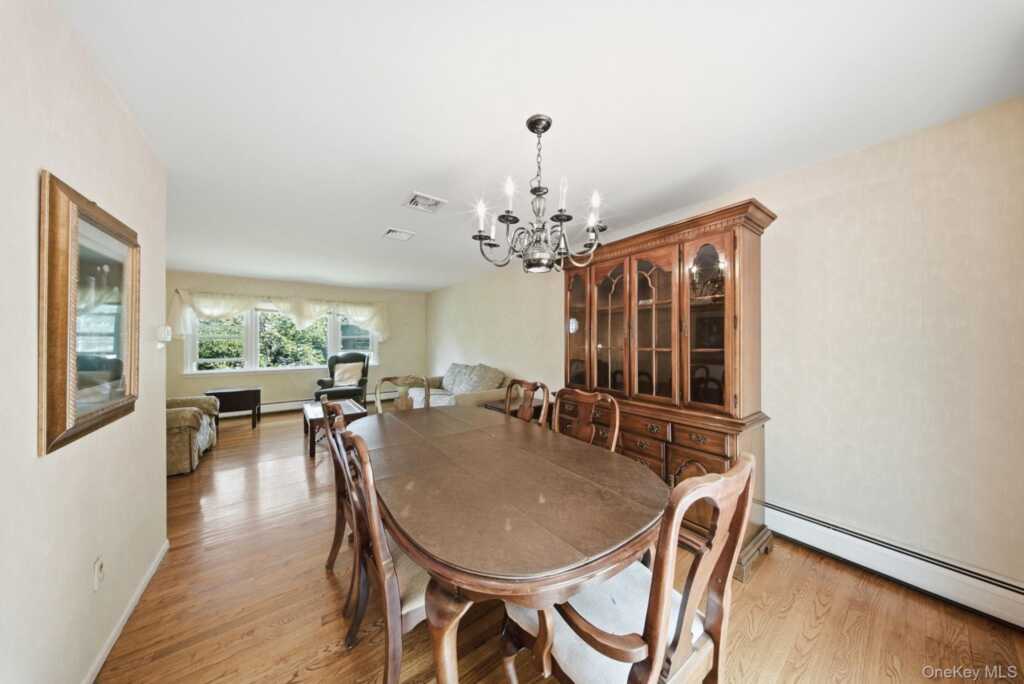 177 New Hempstead Road, New City, NY 10956 - Photo 14 of 43