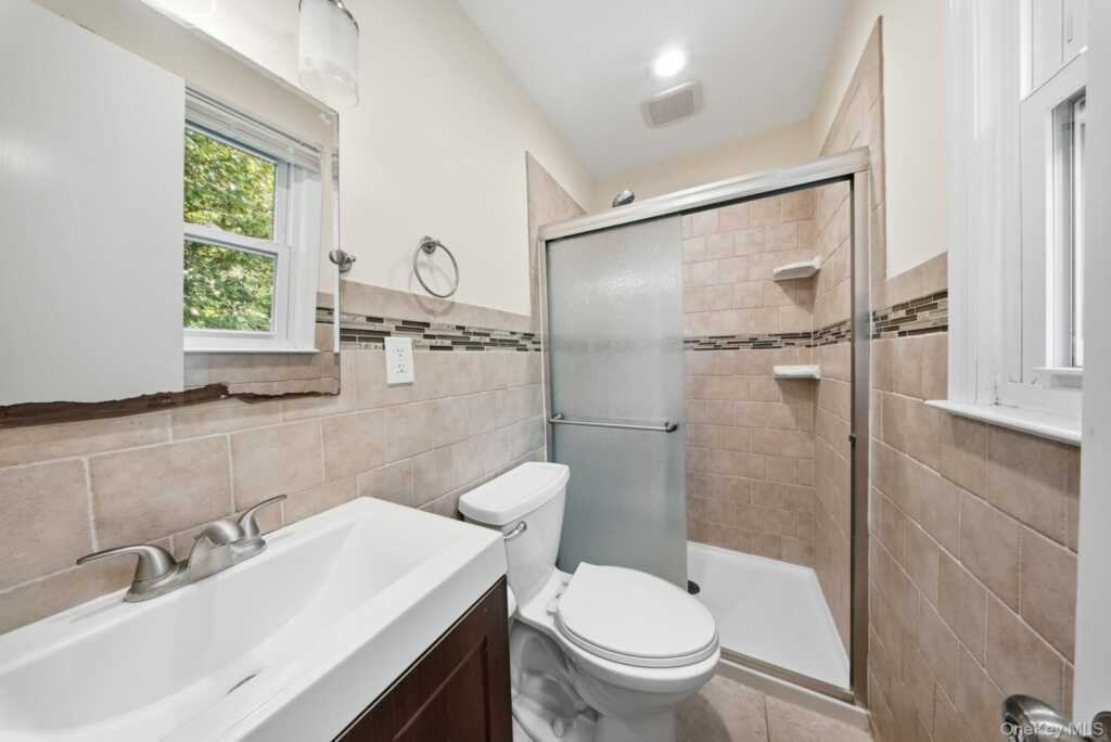 177 New Hempstead Road, New City, NY 10956 - Photo 24 of 43