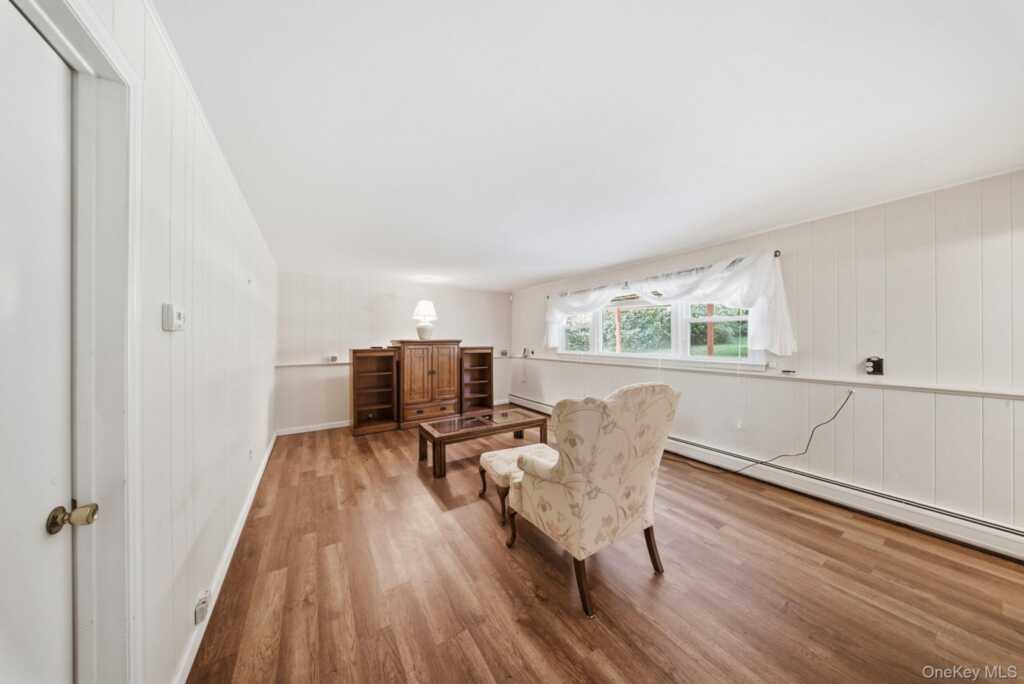 177 New Hempstead Road, New City, NY 10956 - Photo 30 of 43