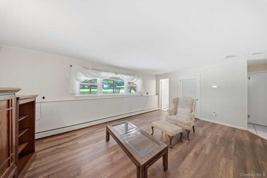 177 New Hempstead Road, New City, NY 10956 - Photo 31 of 43