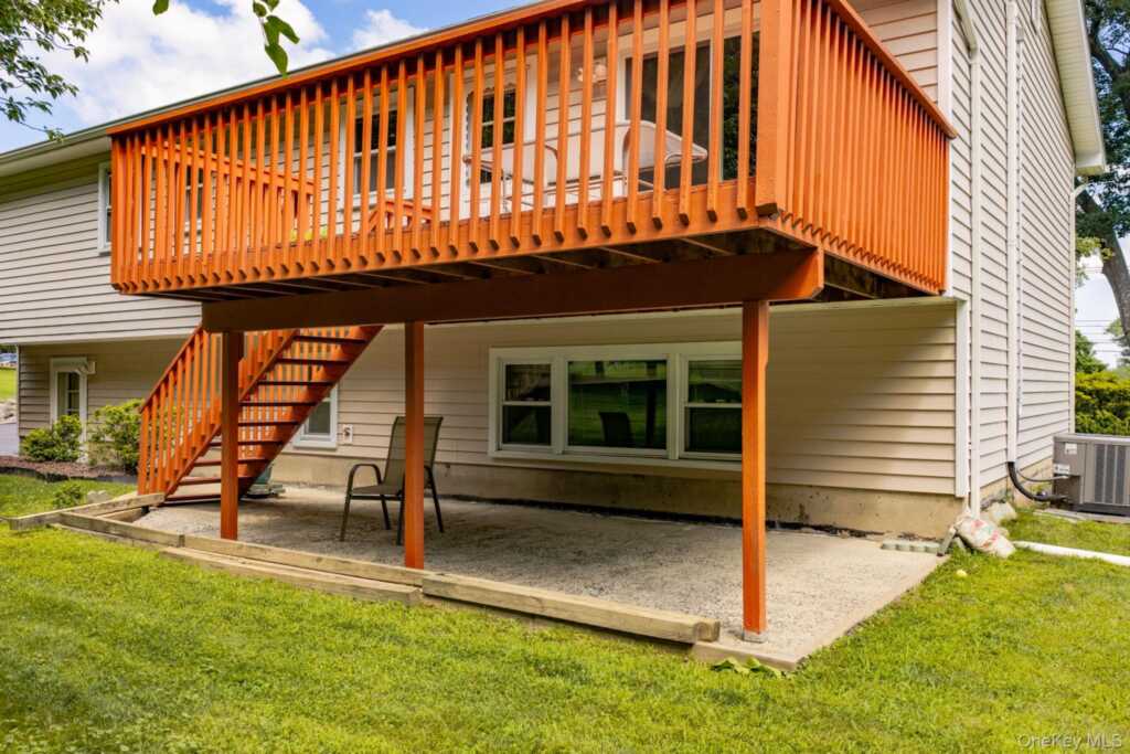177 New Hempstead Road, New City, NY 10956 - Photo 38 of 43