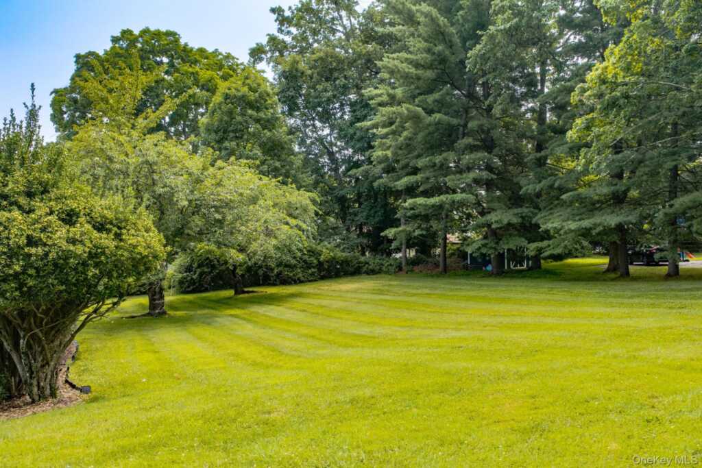 177 New Hempstead Road, New City, NY 10956 - Photo 39 of 43
