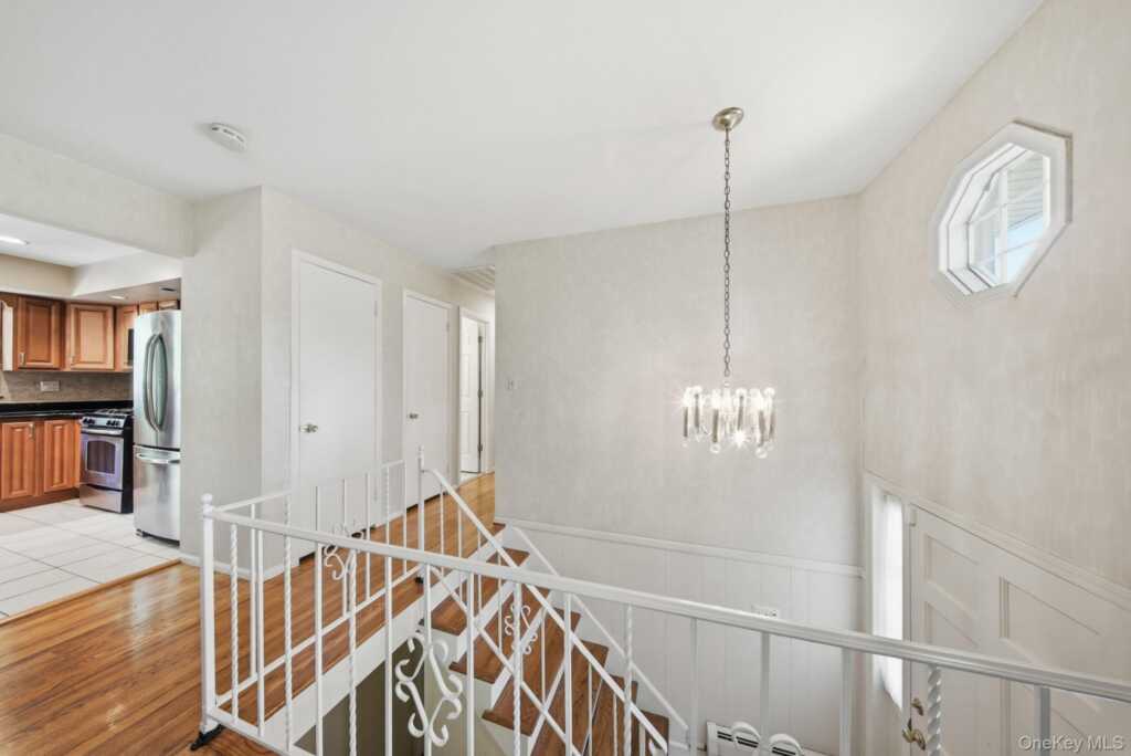 177 New Hempstead Road, New City, NY 10956 - Photo 9 of 43